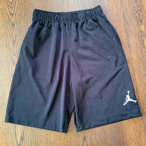 Jordan Black Basketball Shorts Size Boys Small 8/10 Years
